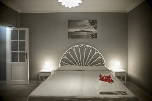 B&B Il Cappero Lípara Alojamento de Acomodação e Pequeno-almoço
